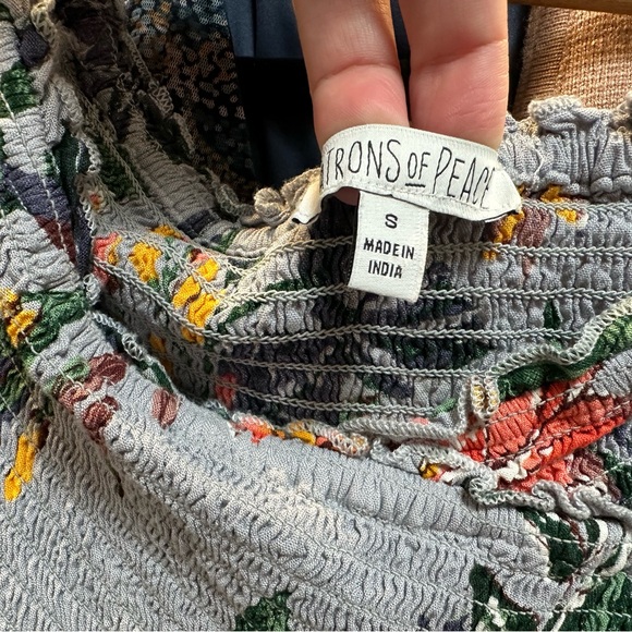 Patrons of Peace Gray Floral Maxi Dress - Picture 7 of 8